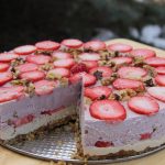 Recipe: Sugar Free Nutty Strawberry Cheesecake